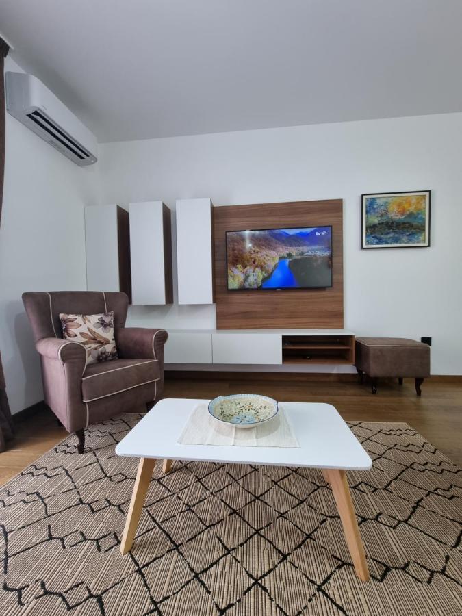 Fantastic New Centre Apartment Podgorica Exteriör bild