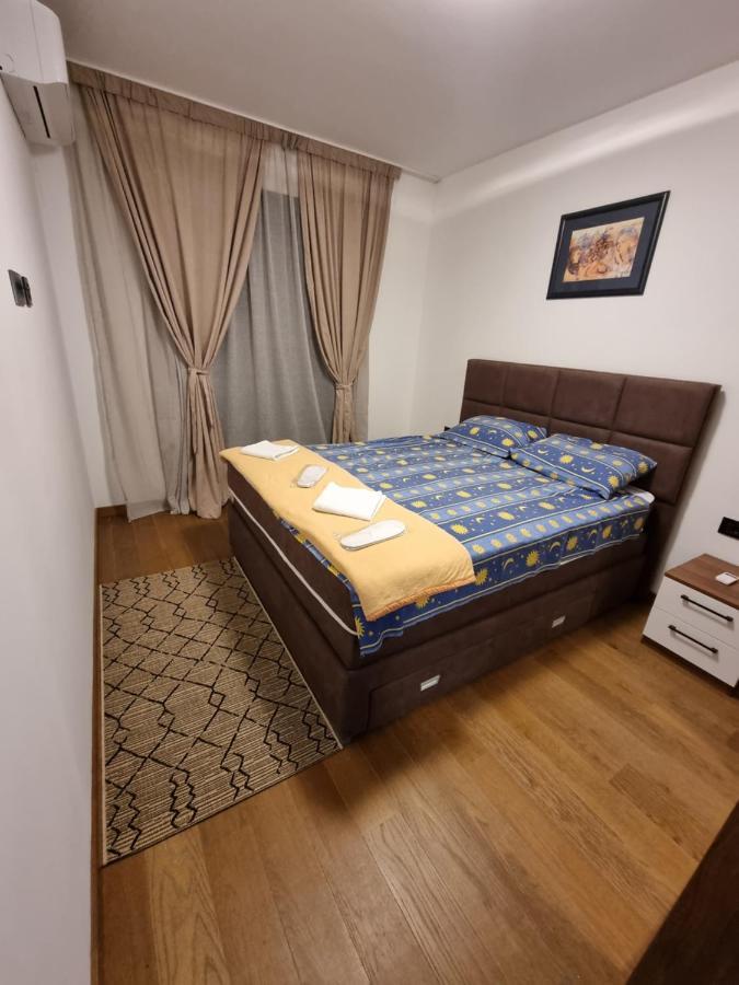 Fantastic New Centre Apartment Podgorica Exteriör bild