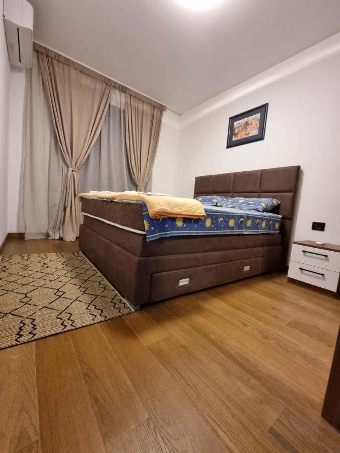 Fantastic New Centre Apartment Podgorica Exteriör bild