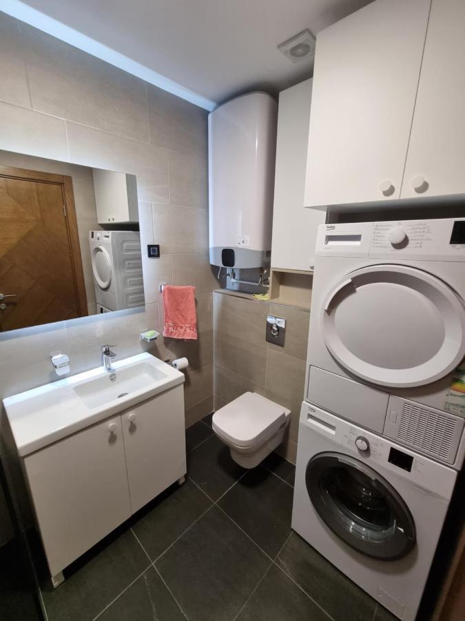 Fantastic New Centre Apartment Podgorica Exteriör bild