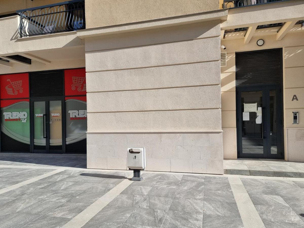 Fantastic New Centre Apartment Podgorica Exteriör bild