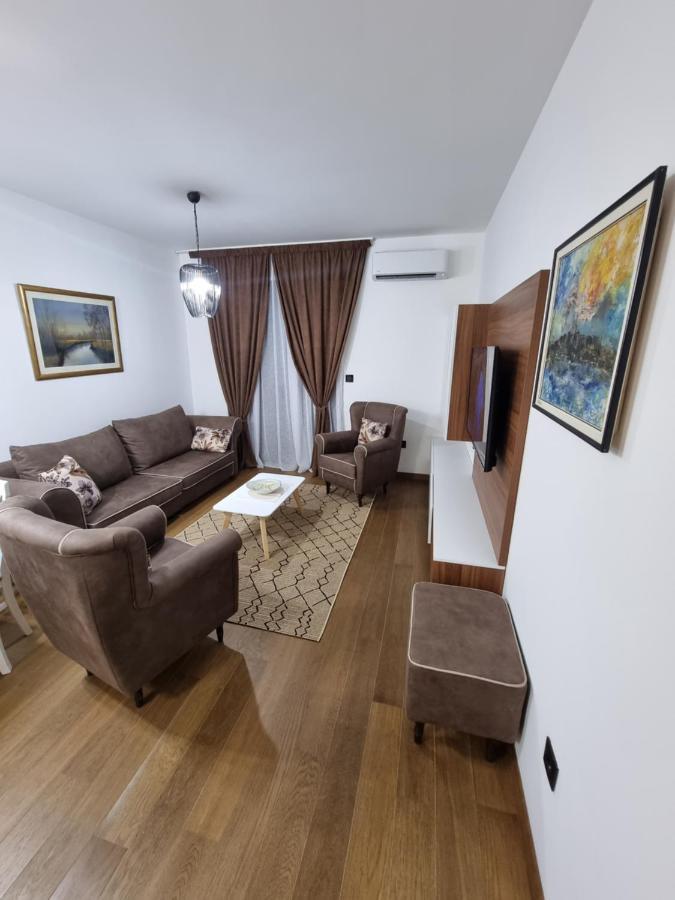 Fantastic New Centre Apartment Podgorica Exteriör bild